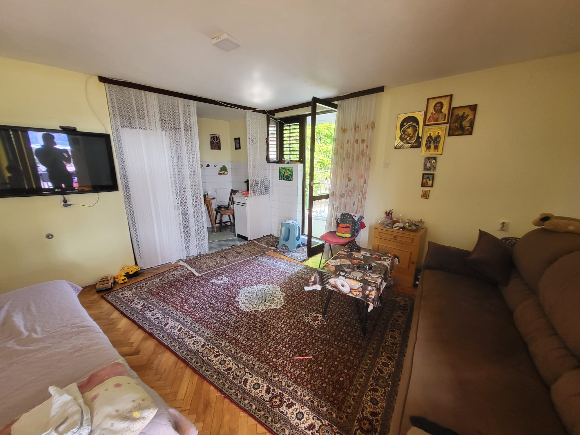 Image of House - 5 Bedrooms - 2 Bathrooms for Sale in Bar-Sutomore-Montenegro, Image 2